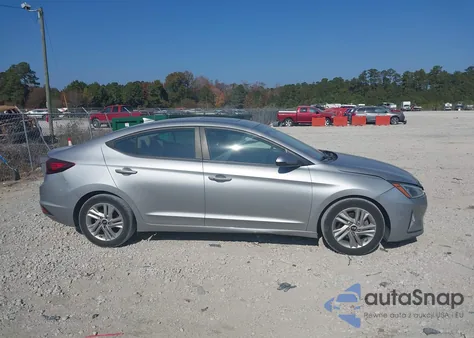 2020 Hyundai Elantra Value Edition z USA, uszkodzony, nr VIN 5NPD84LF2LH550101